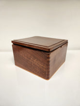 Load image into Gallery viewer, Wooden Cigar Box