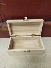 Load image into Gallery viewer, Wooden Cigar Box
