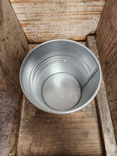 Load image into Gallery viewer, Tin Planter