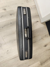 Load image into Gallery viewer, Royal Traveller Vintage Suitcase