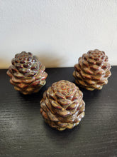 Load image into Gallery viewer, Scented Candle in Ceramic Pinecone Holder