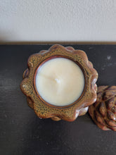 Load image into Gallery viewer, Scented Candle in Ceramic Pinecone Holder