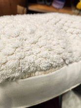 Load image into Gallery viewer, Cream Diamond Pattern Throw Pillow