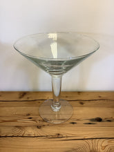 Load image into Gallery viewer, Giant Beverage Glasses