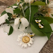 Load image into Gallery viewer, Bee Necklace in Box