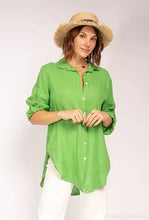 Load image into Gallery viewer, Linen Button Shirt