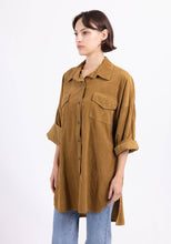 Load image into Gallery viewer, Long Velvet Botton Down Shirt