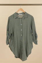 Load image into Gallery viewer, Linen Button Shirt
