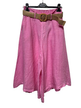 Load image into Gallery viewer, Cropped linen culottes with braided belt