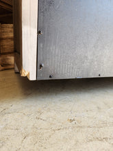 Load image into Gallery viewer, Baxley 10 - Drawer Dresser