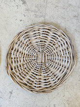 Load image into Gallery viewer, Woven Rattan Placemats, Set of 4