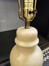 Load image into Gallery viewer, Smooth Beige Table Lamp