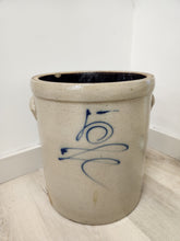 Load image into Gallery viewer, Vintage Stoneware Crock