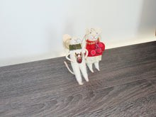 Load image into Gallery viewer, Wool Felt Mouse in Outfit Ornament