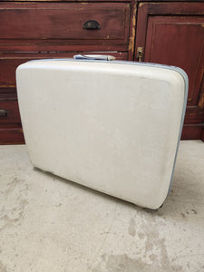 Cream/Off White Samsonite Suitcase