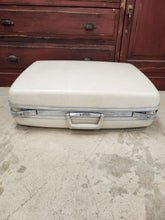 Load image into Gallery viewer, Cream/Off White Samsonite Suitcase
