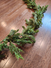 Load image into Gallery viewer, Faux Boxwood &amp; Pine Garland
