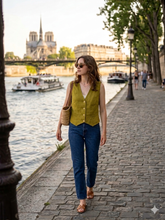 Load image into Gallery viewer, Linen Vest
