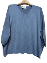 Load image into Gallery viewer, Light Linen Sweater
