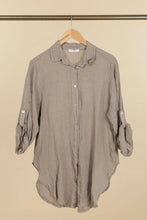 Load image into Gallery viewer, Linen Button Shirt
