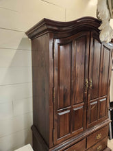 Load image into Gallery viewer, Wooden 2-Door Wardrobe
