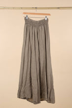 Load image into Gallery viewer, Plus Size Linen Pants
