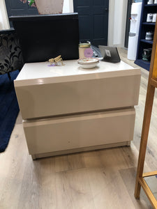 Off White Dresser & Nightstand Set