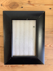 Empty picture frames