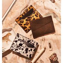 Load image into Gallery viewer, Rustique Card Holder
