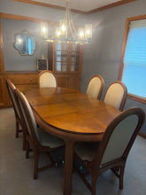 Load image into Gallery viewer, Round Wooden Dining Table
