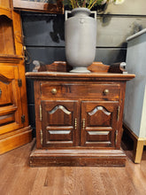 Load image into Gallery viewer, Ethan Allen Old Tavern Wooden Nightstand
