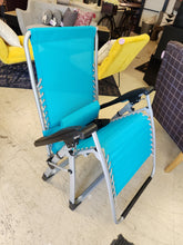 Load image into Gallery viewer, Zero Gravity Lounge Chair Recliner
