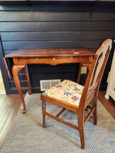 Load image into Gallery viewer, Wood Desk w/ Wings
