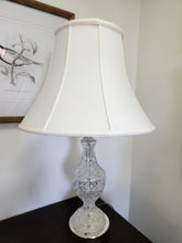Load image into Gallery viewer, Crystal Table Lamp

