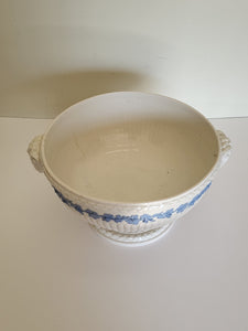 1940s White & Blue Wedgewood Bowl