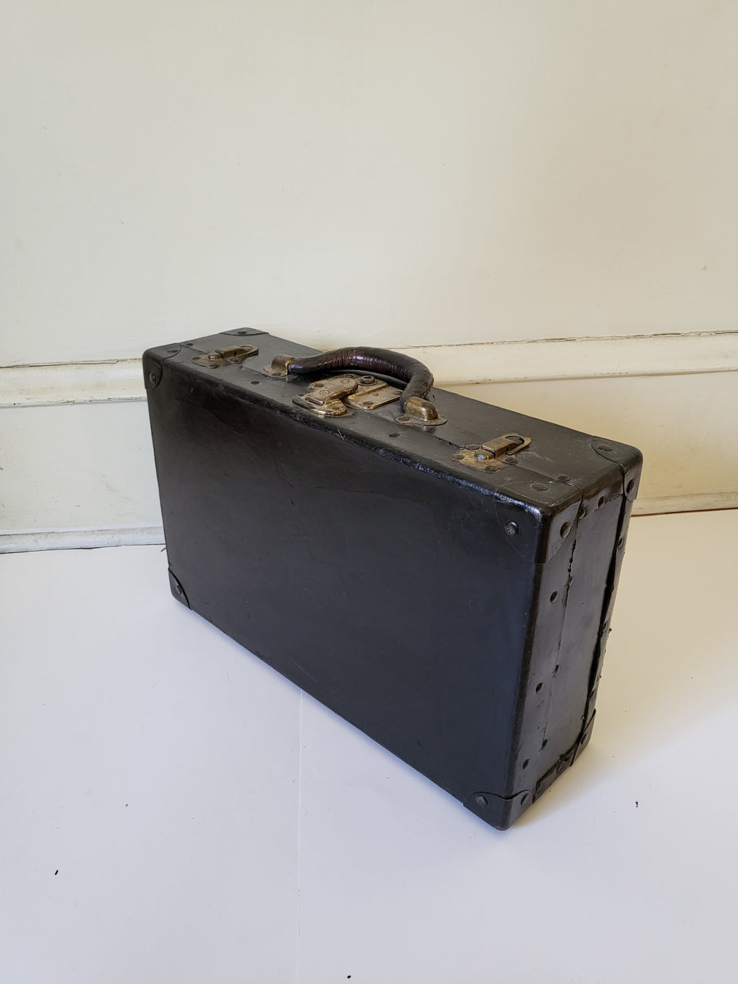 Black Vintage Travel Suitcase
