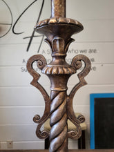 Load image into Gallery viewer, Ornate Metal Table Lamp
